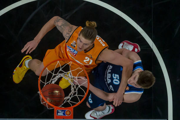 随着他全面 随着他全面