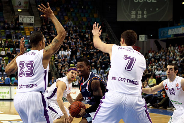 裁判的判罚 裁判的判罚