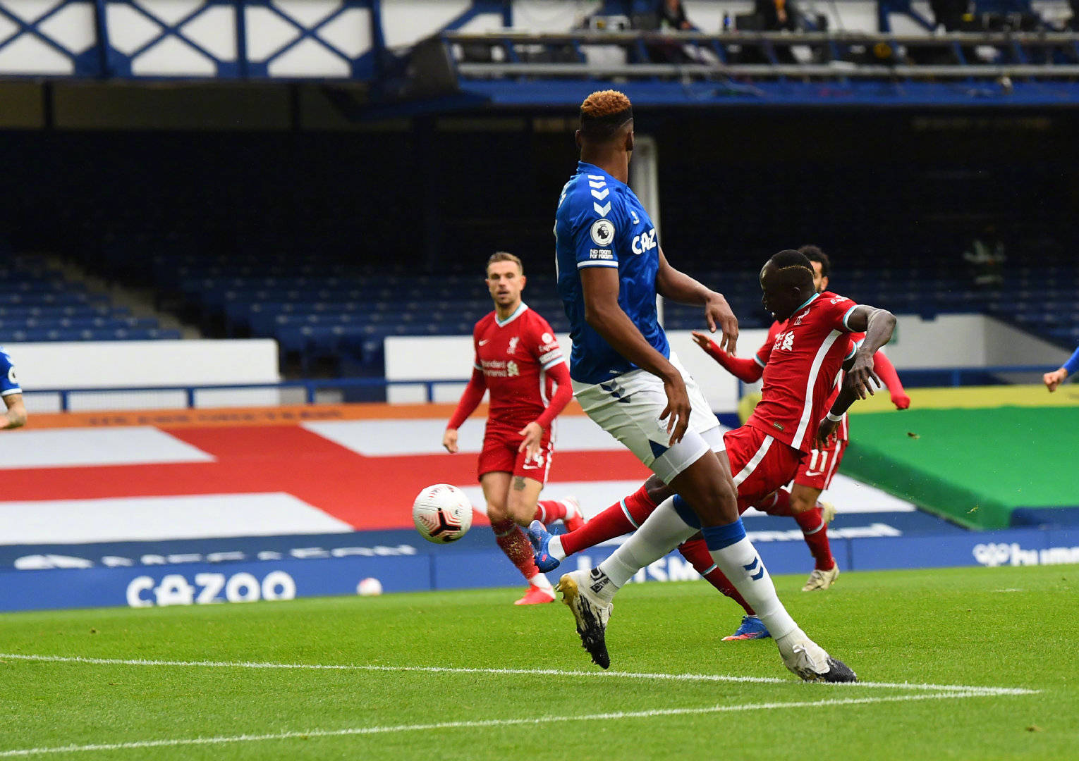 接触并不足 接触并不足